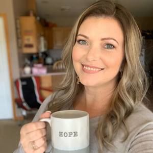 Meet your Posher, Alicia